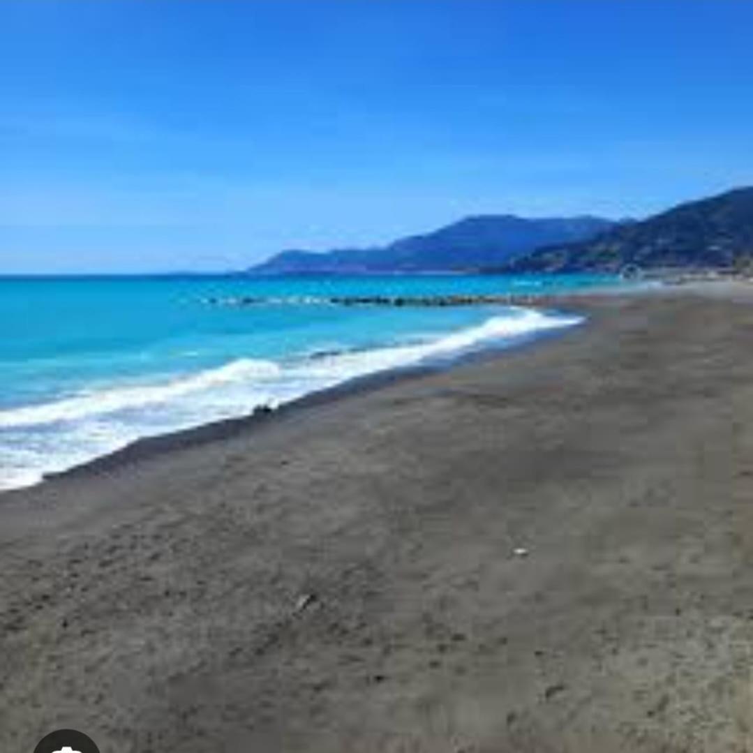 Casa Eden Apartment Ventimiglia Bagian luar foto