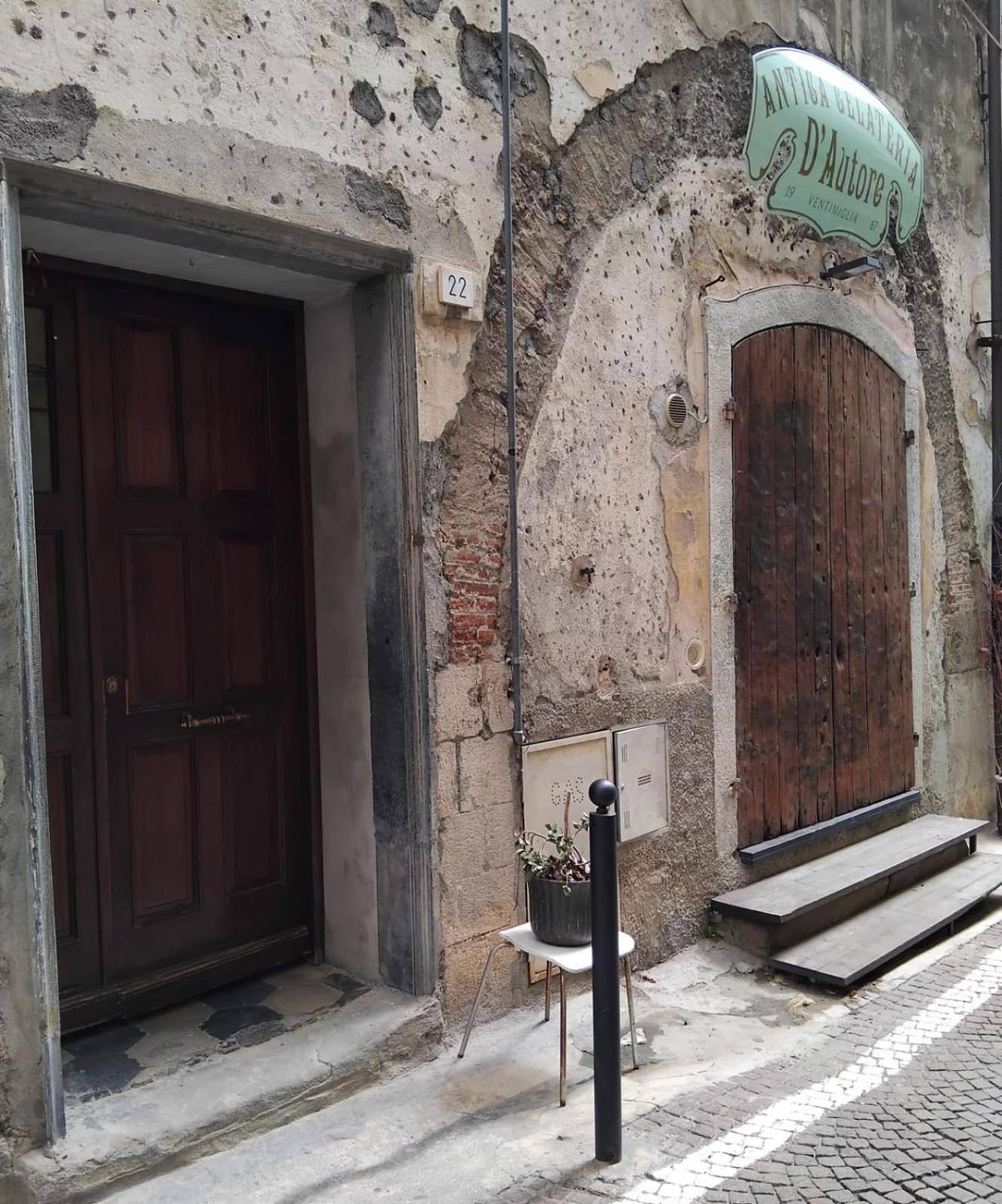 Casa Eden Apartment Ventimiglia Bagian luar foto