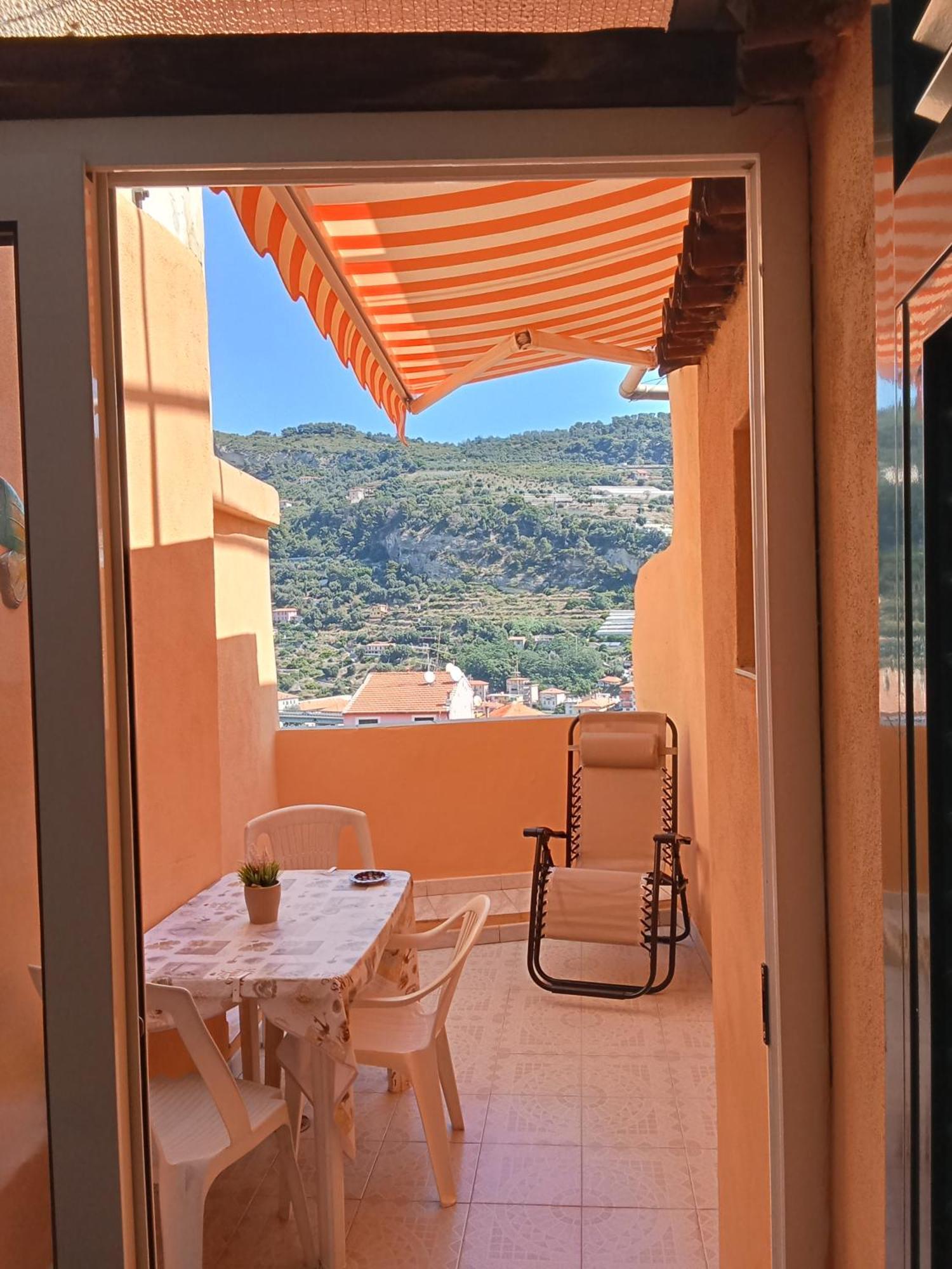 Casa Eden Apartment Ventimiglia Bagian luar foto